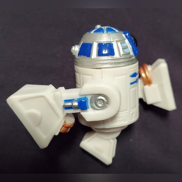 R2D2 Star Wars Hasbro Galactic Heroes Droid 2.5in Figure Chunky Style Lucas Film - Picture 2 of 6
